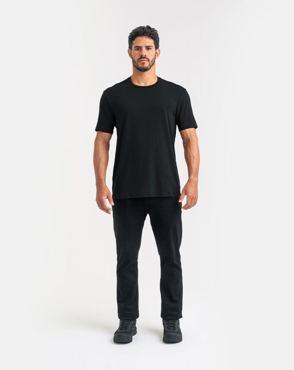 Camiseta Walk 2.0 - Preta